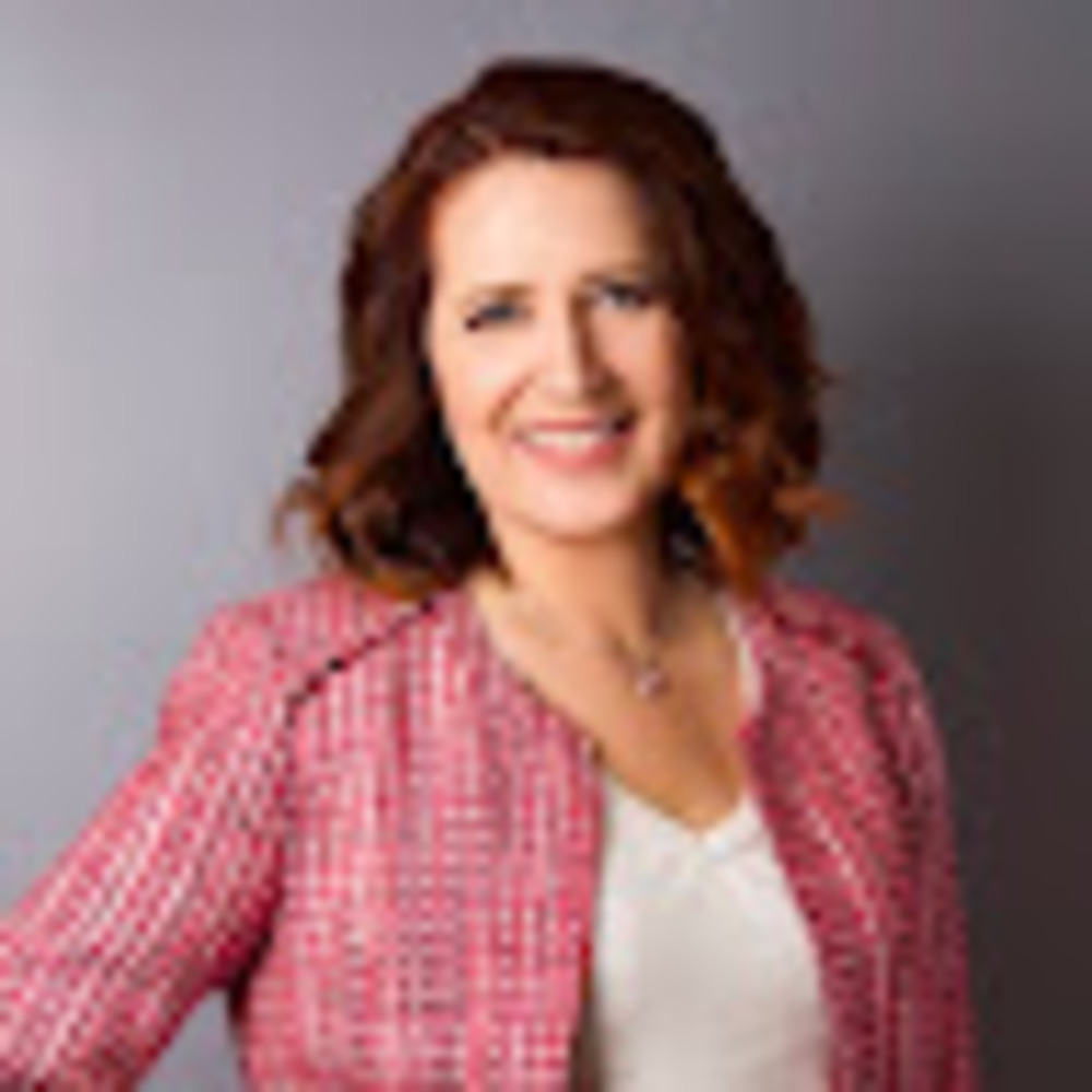 Meet your Posher, Nina